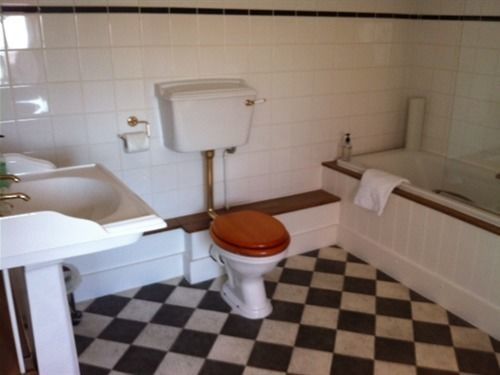 The Coachmakers Arms Bed & Breakfast Уолингфорд Екстериор снимка